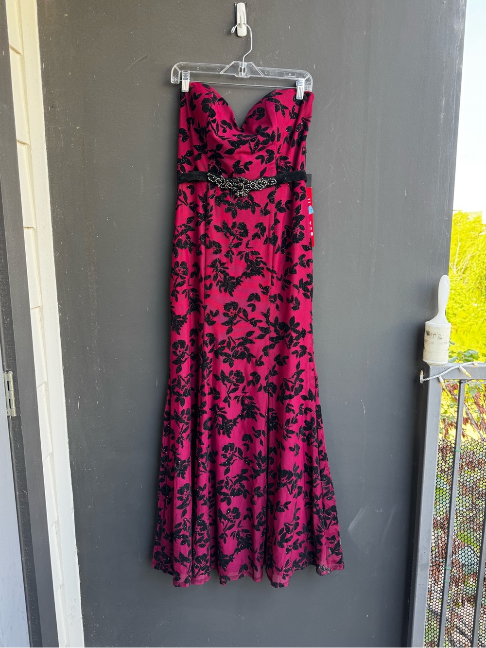 NWT Vintage Y2K City Triangles strapless evening gown